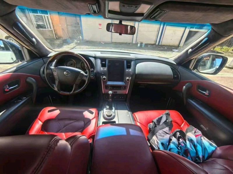 武汉20年日产途乐8