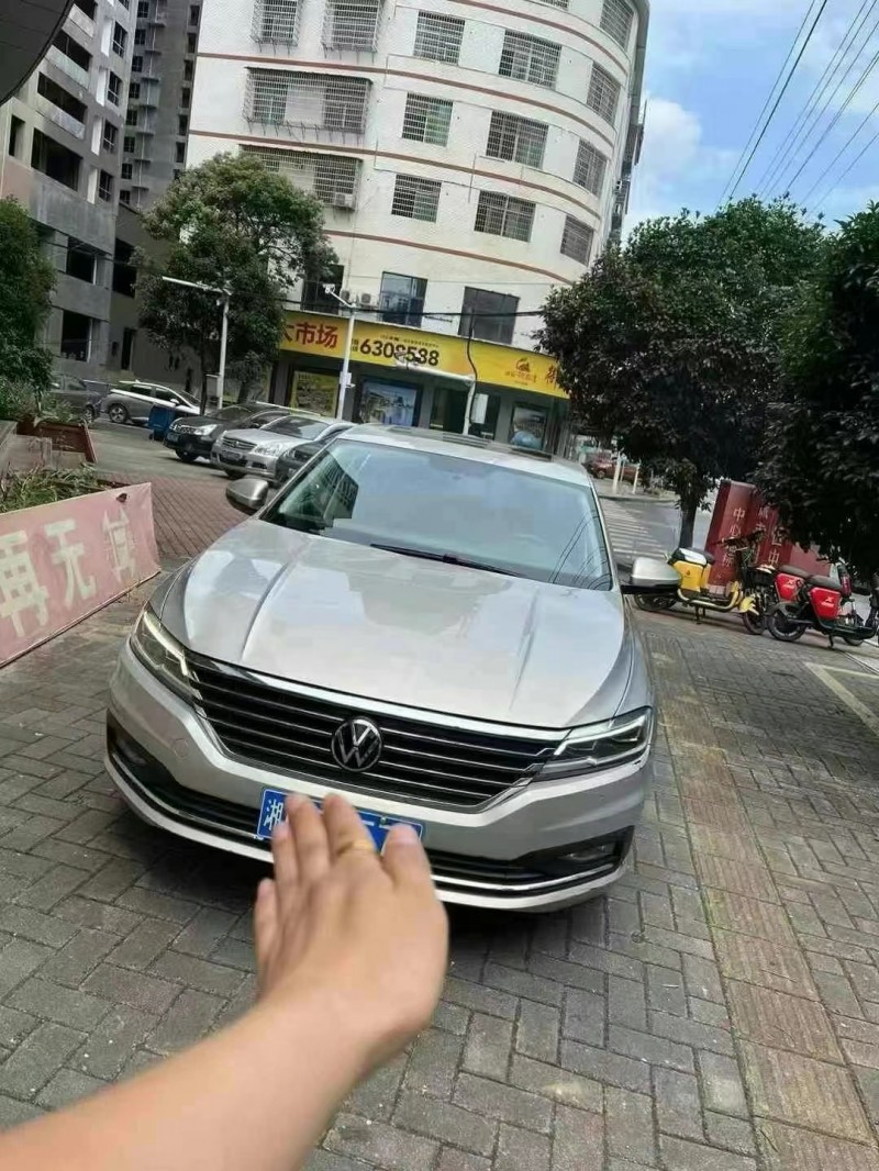 潍坊21年大众朗逸1