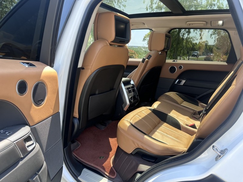 盐城19年路虎揽胜运动4