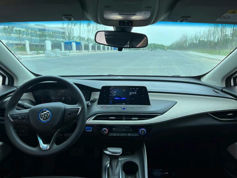 保定23年别克微蓝6