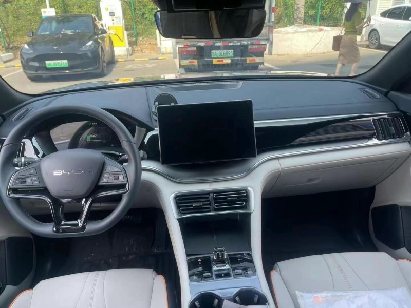 武汉24年比亚迪宋8