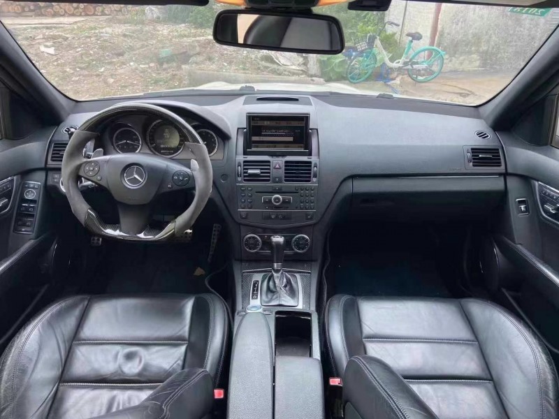 广州11年奔驰AMG5