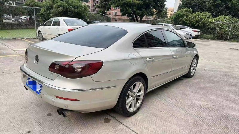 佛山10年大众CC6