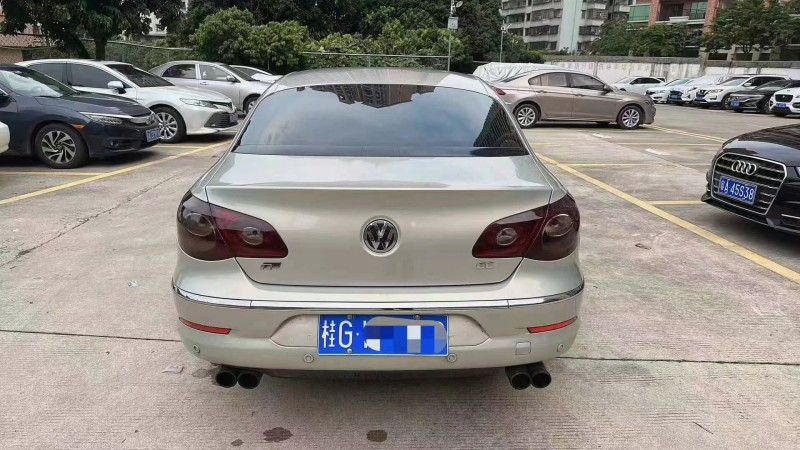 佛山10年大众CC9
