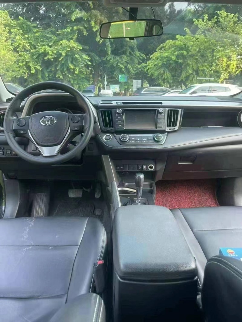 广州19年丰田RAV4荣放6