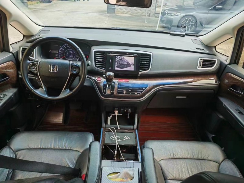 深圳16年本田奥德赛7