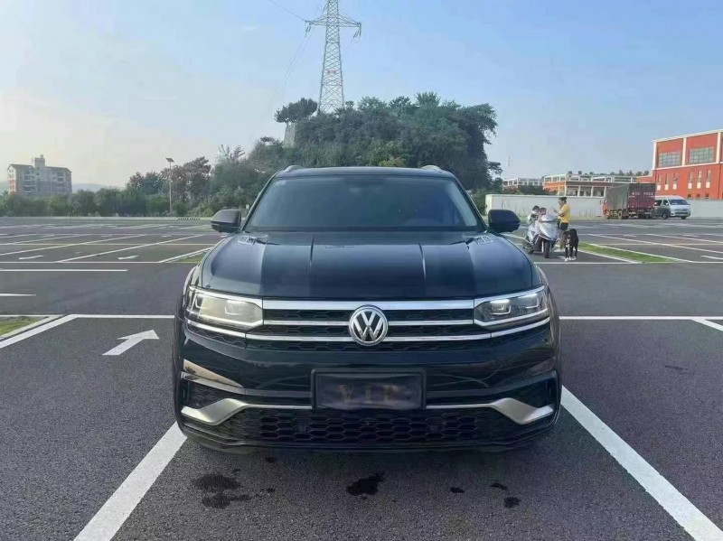 保定21年大众途昂1