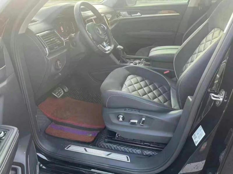 保定21年大众途昂7