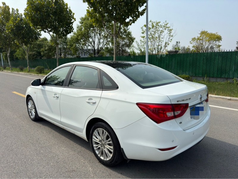 盐城16年别克英朗5