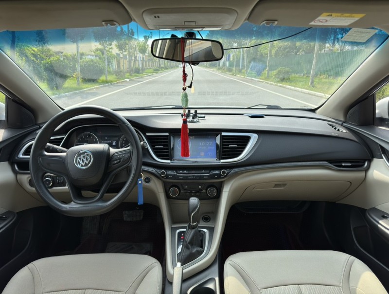 盐城16年别克英朗8