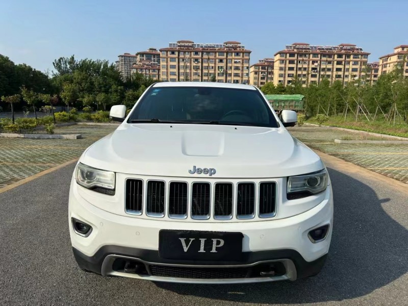 鹽城15年Jeep大切諾基1