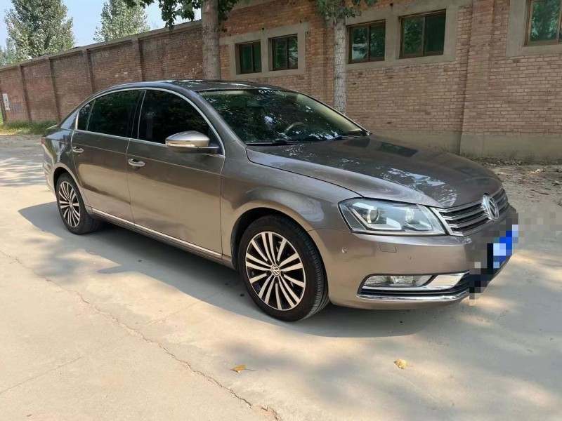 保定16年大众迈腾3