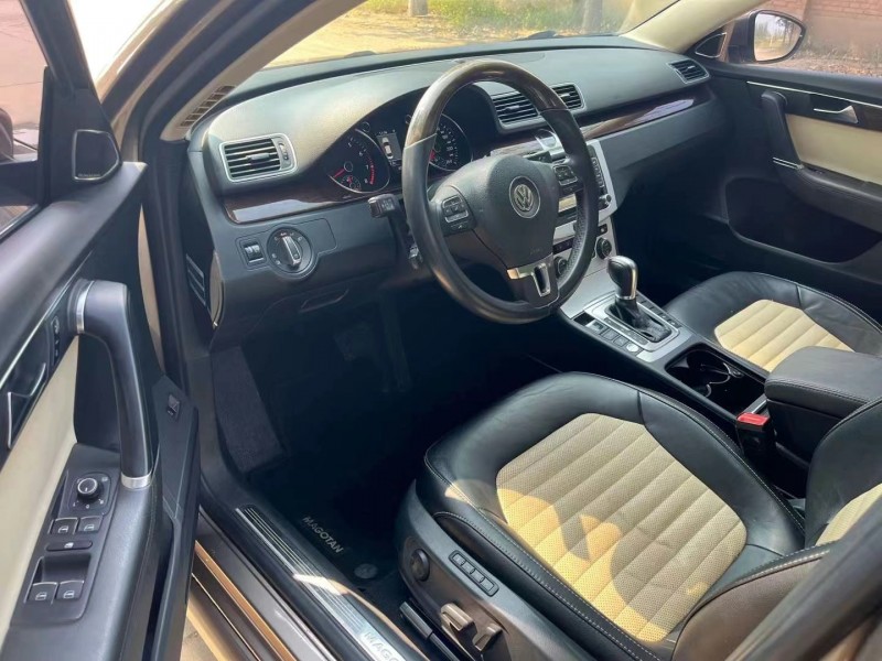 保定16年大众迈腾8