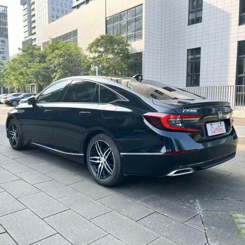 佛山23年本田雅阁8