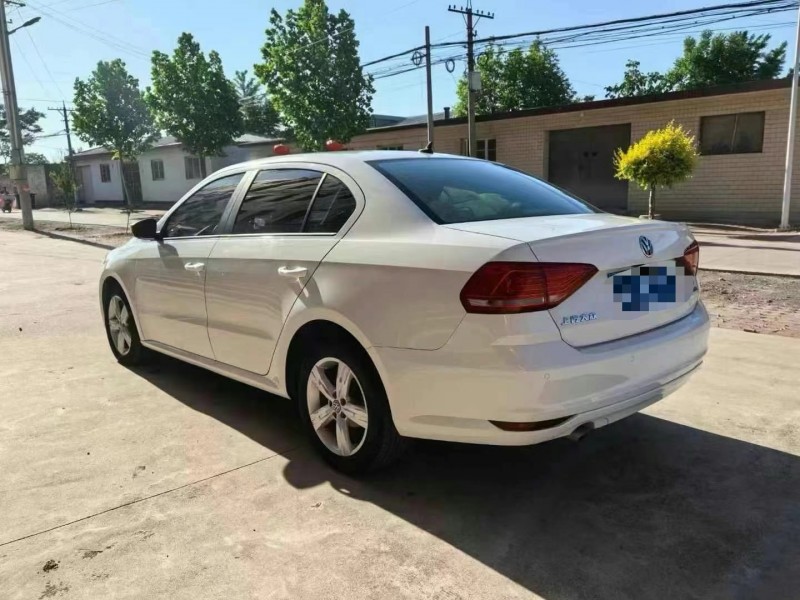 保定19年大众朗逸6