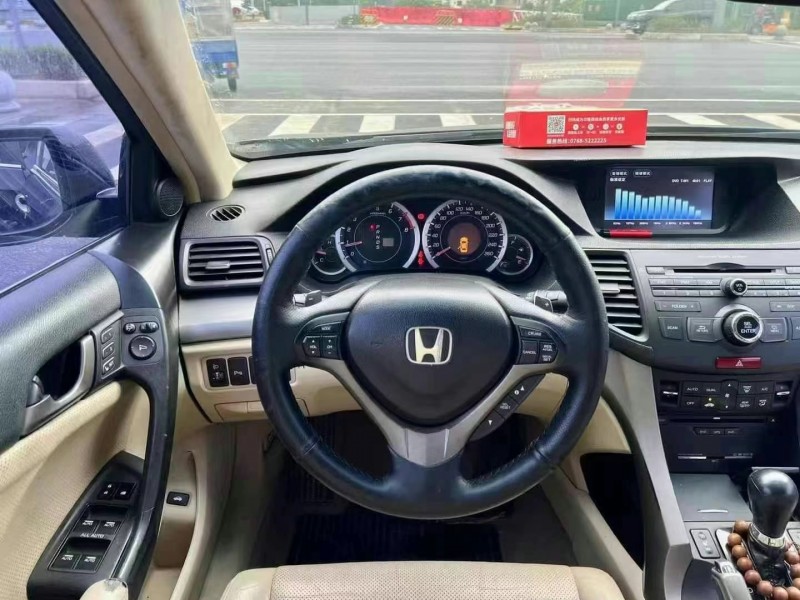 佛山12年本田思铂睿5