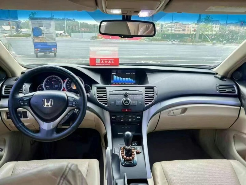 佛山12年本田思铂睿6