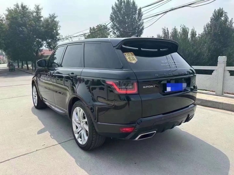 济宁18年路虎揽胜5