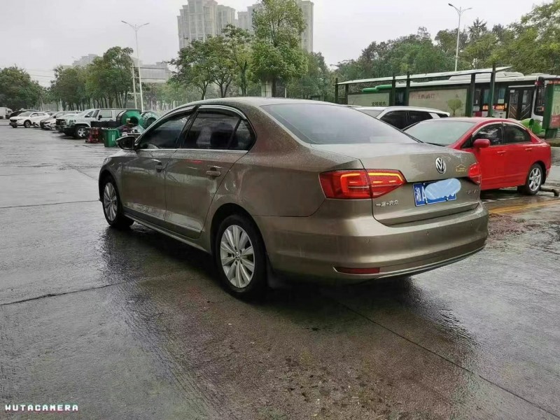 长沙16年大众速腾8