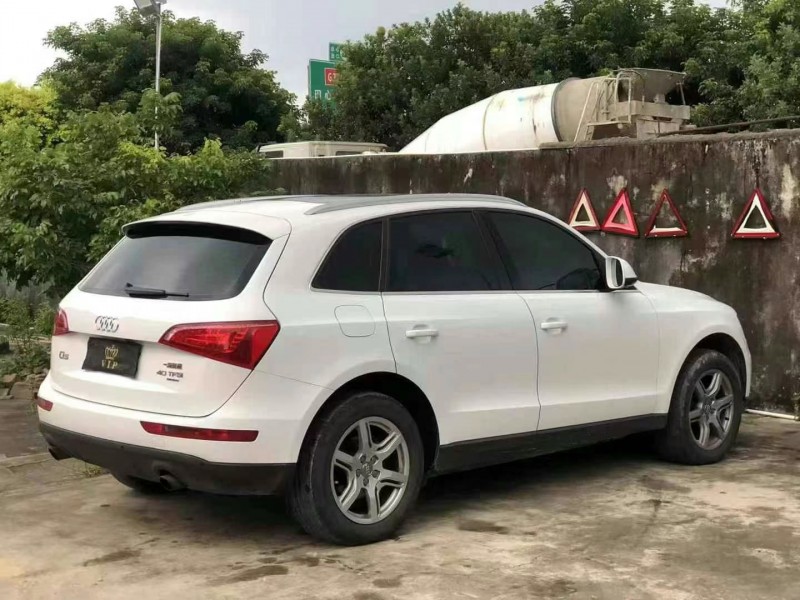 佛山11年奥迪Q54