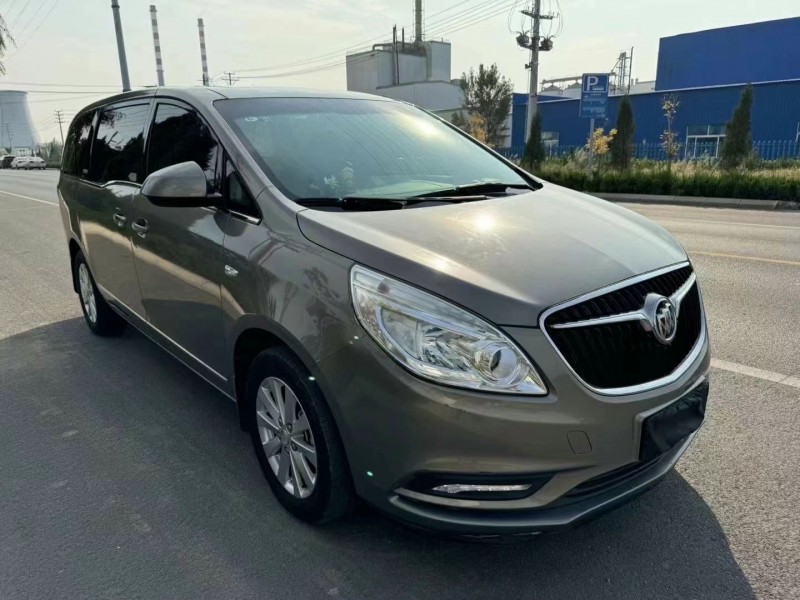 济宁18年别克GL82