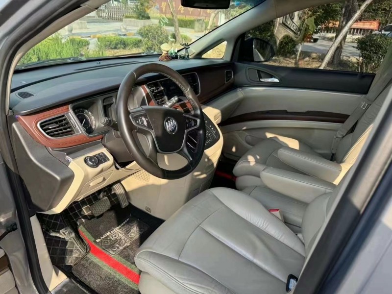 济宁18年别克GL87