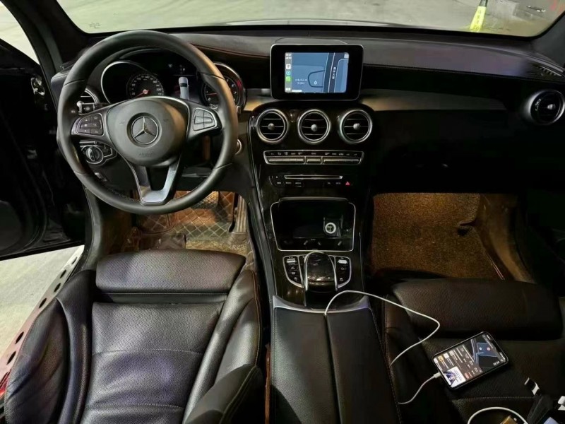 保定18年奔驰GLC6