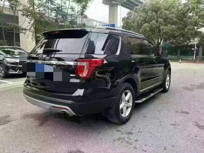 邵阳17年福特探险者6