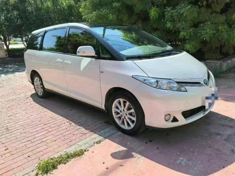 保定18年丰田普瑞维亚2