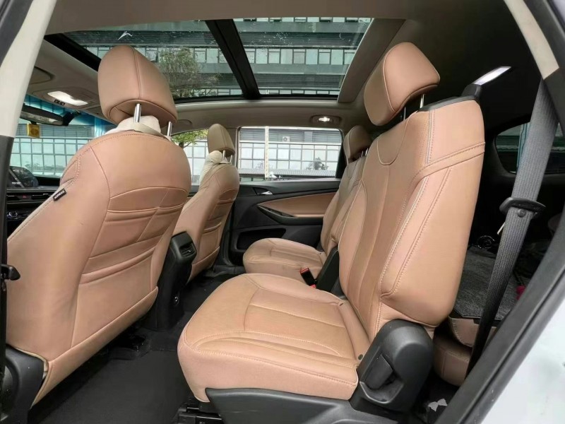 东莞23年别克GL64