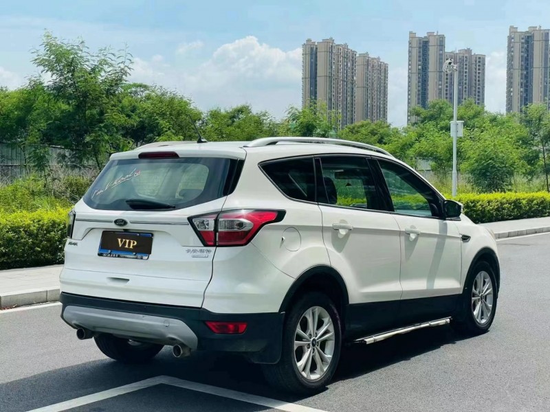 东莞18年福特翼虎7