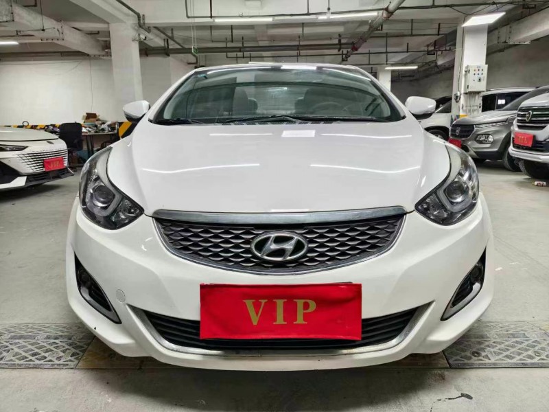 成都16年现代朗动1