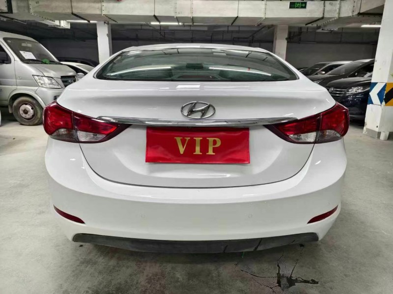 成都16年现代朗动7