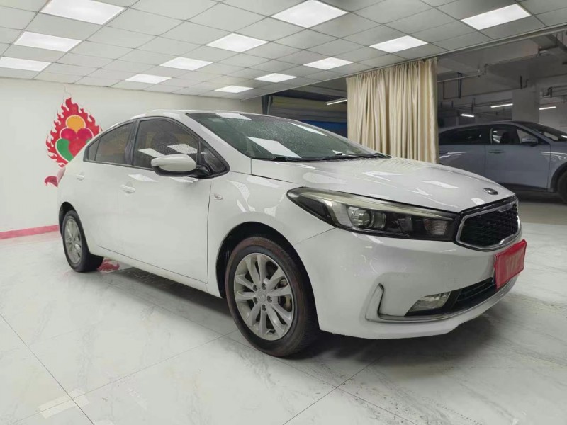 成都18年起亚K32