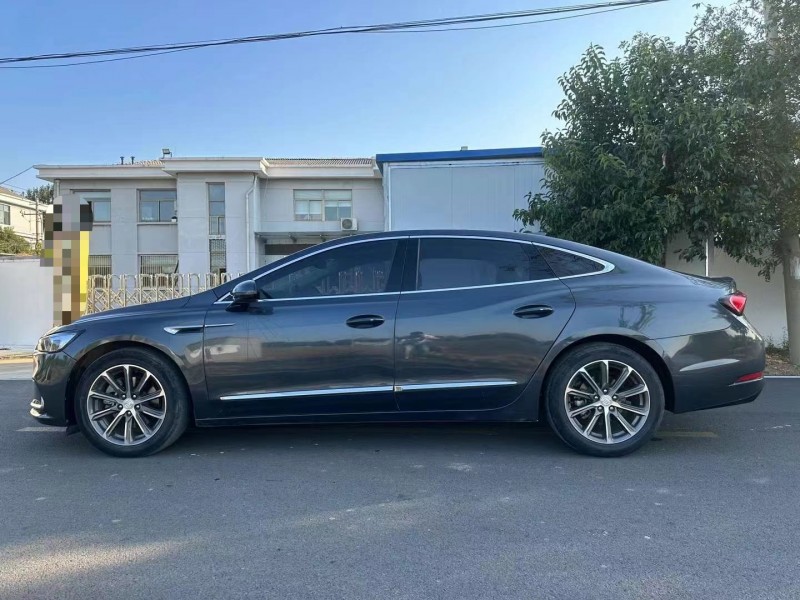 枣庄20年别克君越4