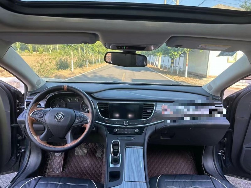 枣庄20年别克君越6