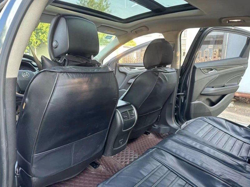 枣庄20年别克君越7