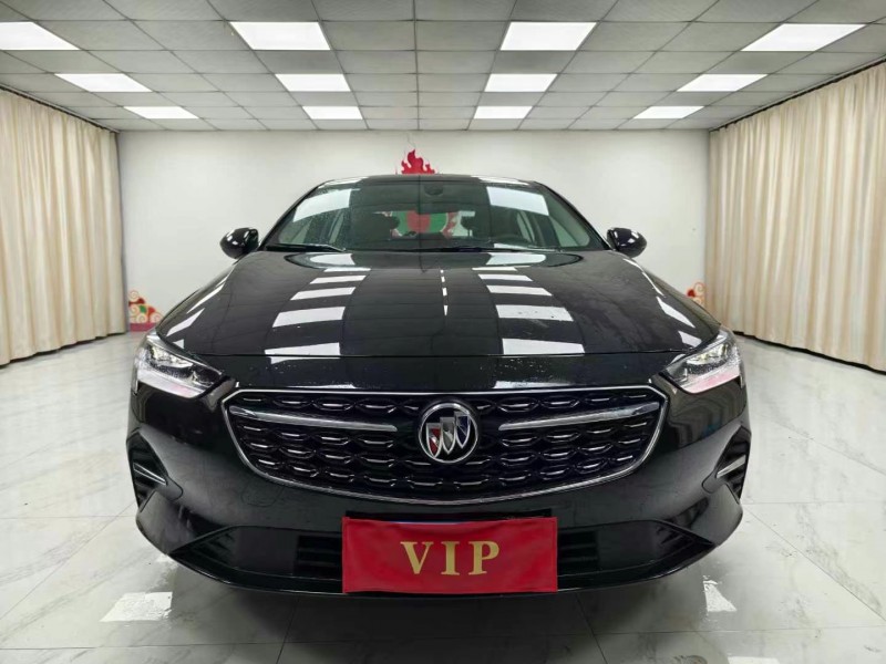 成都23年别克君威1