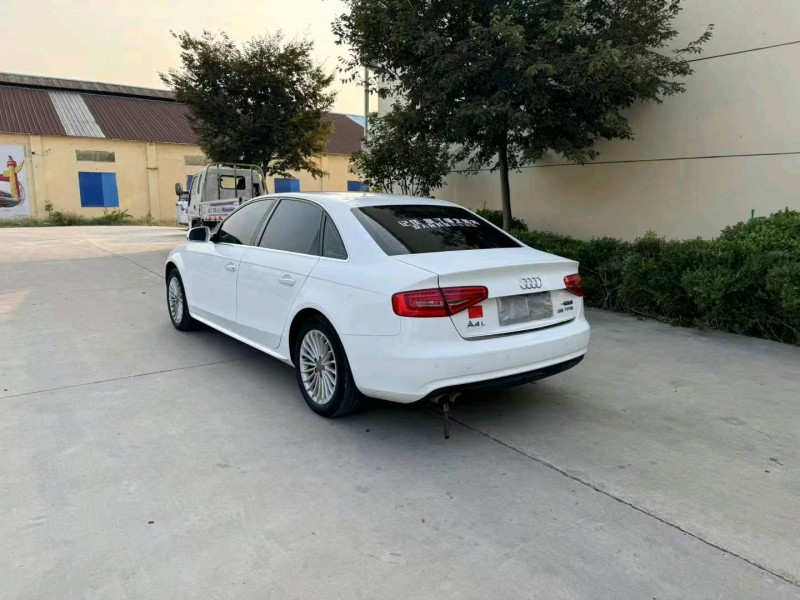 徐州16年奥迪A4L3