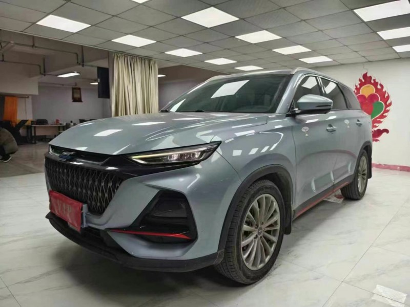 成都21年长安汽车欧尚3