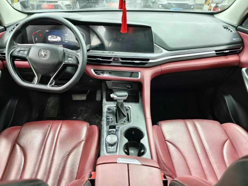 成都21年长安汽车CS755