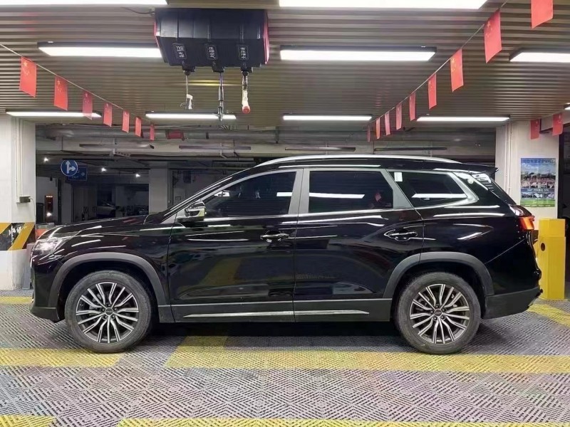 成都22年奇瑞捷途X703