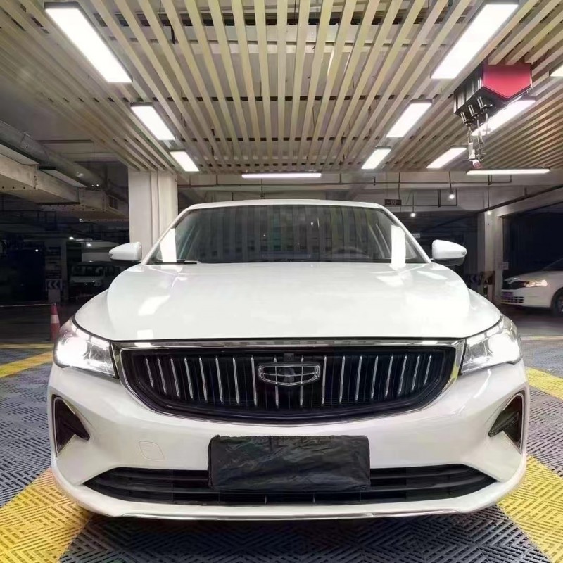 成都22年吉利帝豪1