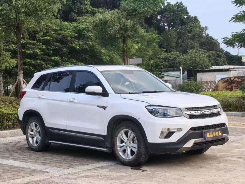 湛江17年長安汽車CS752