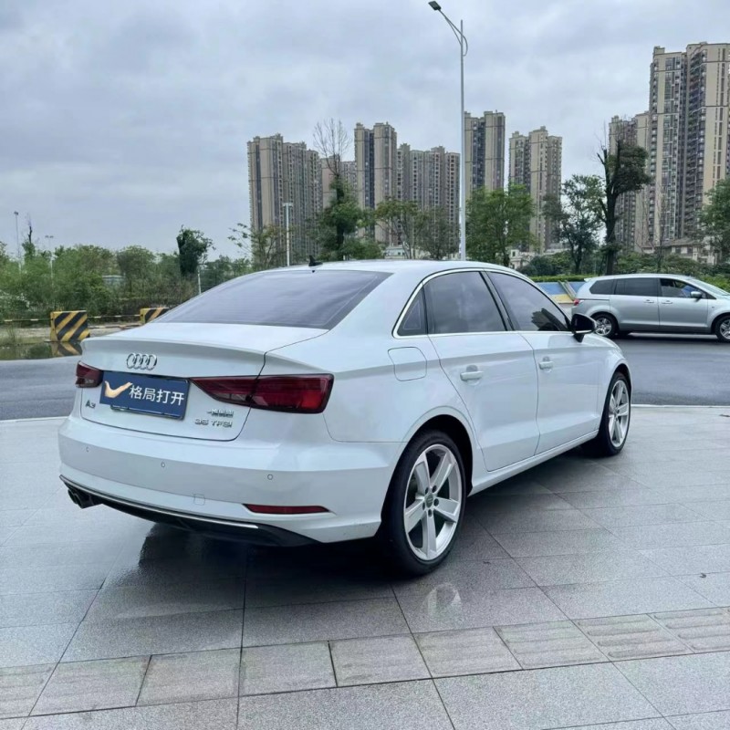 东莞19年奥迪A38