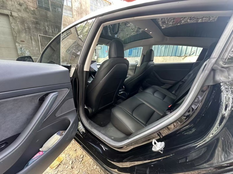 阜陽20年特斯拉MODEL 38