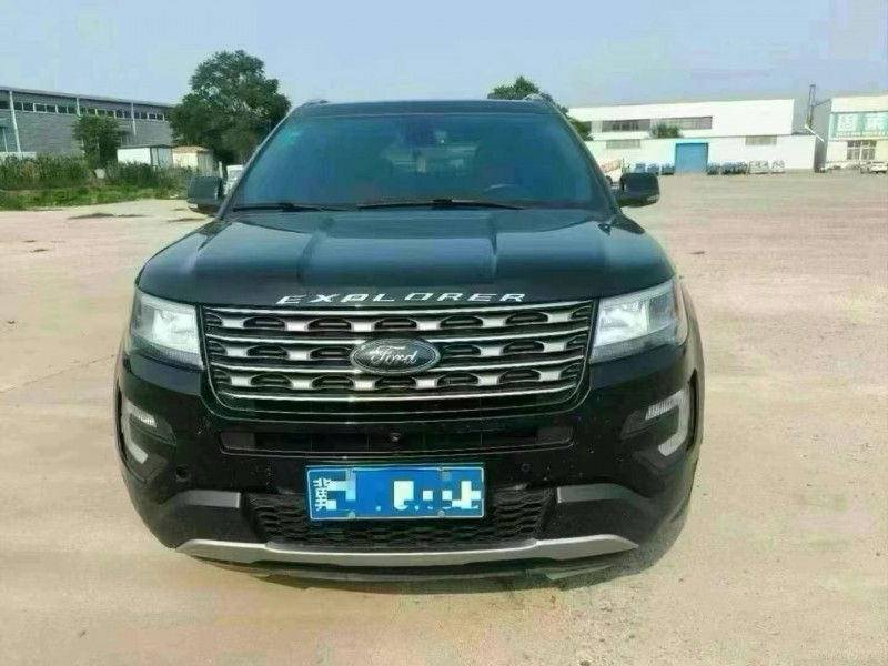 邢台18年福特探险者1