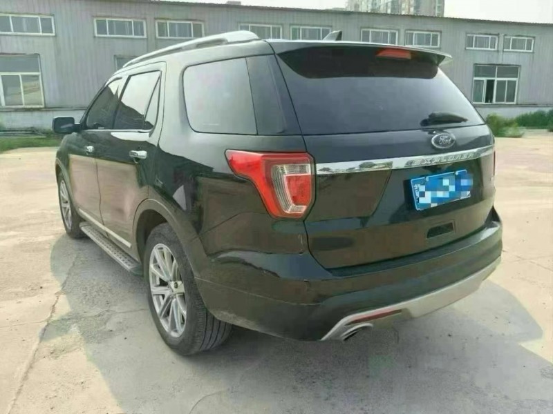 邢台18年福特探险者4