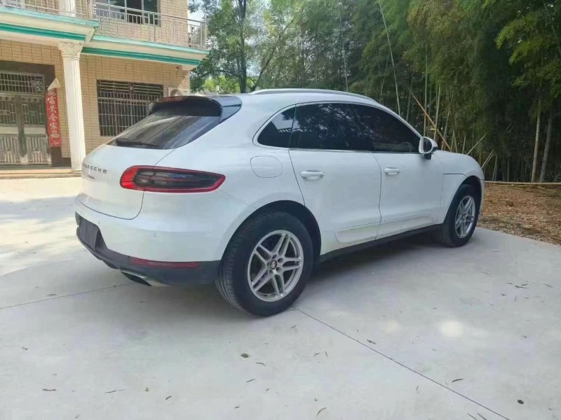 贛州15年保時捷Macan7