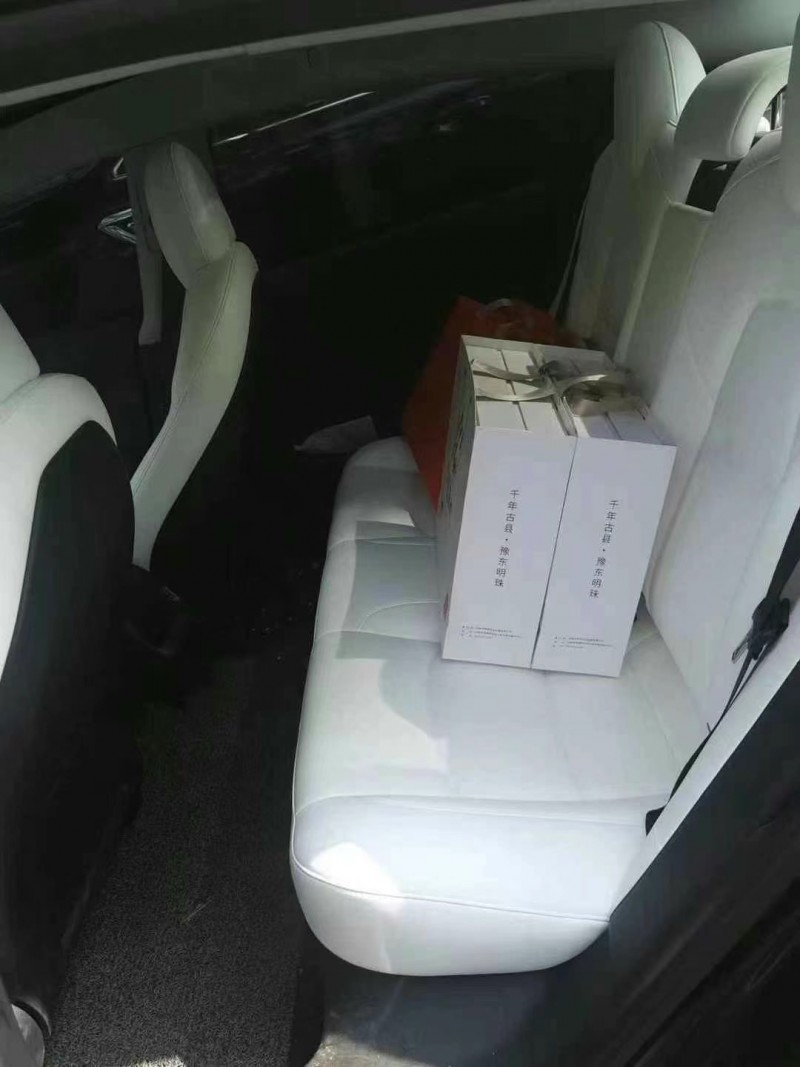 濰坊22年特斯拉MODEL 37
